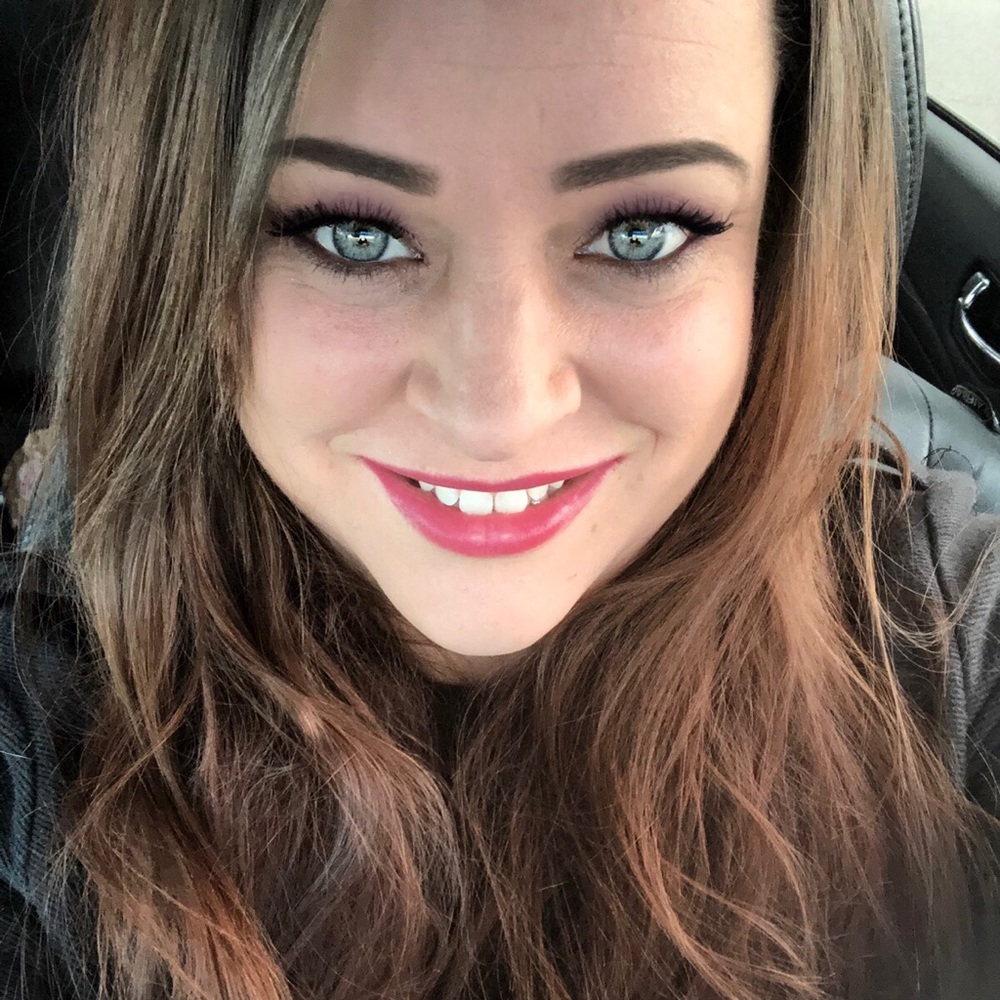 Meet your Posher, Lori
